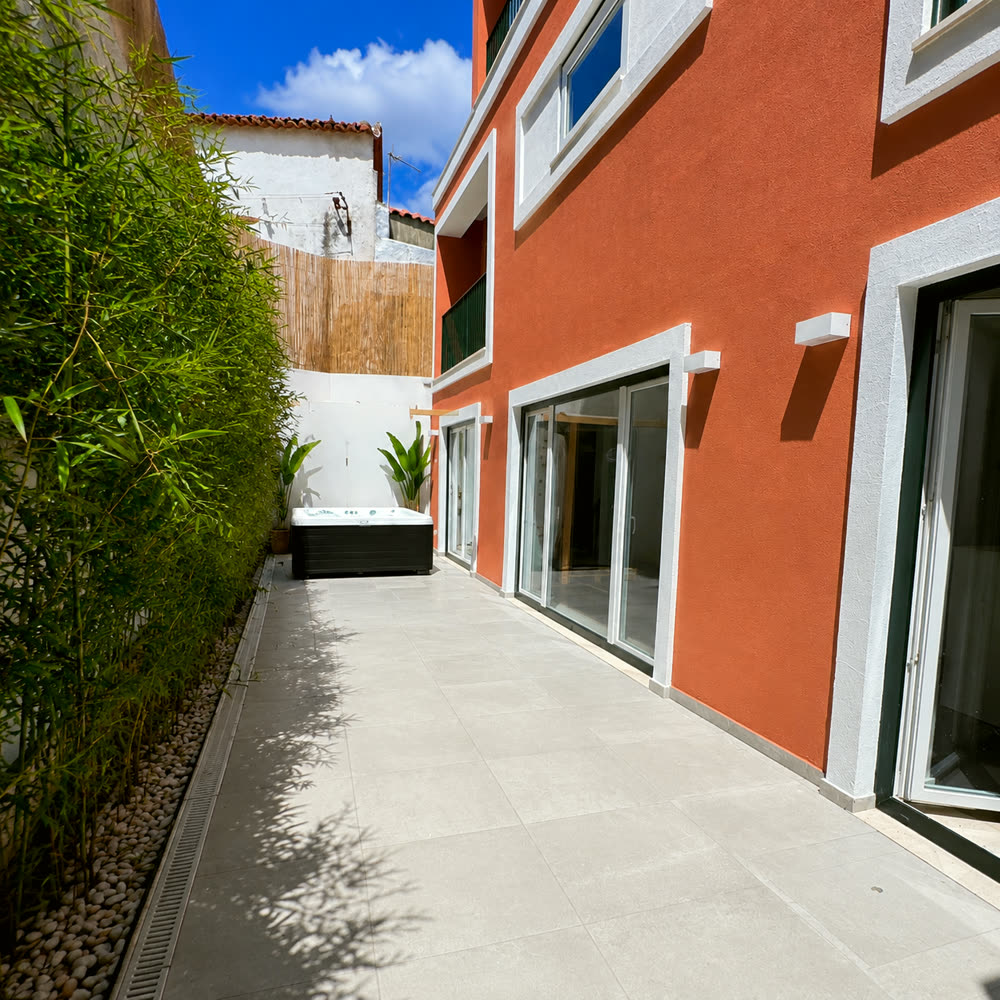 Terraço com jacuzzi